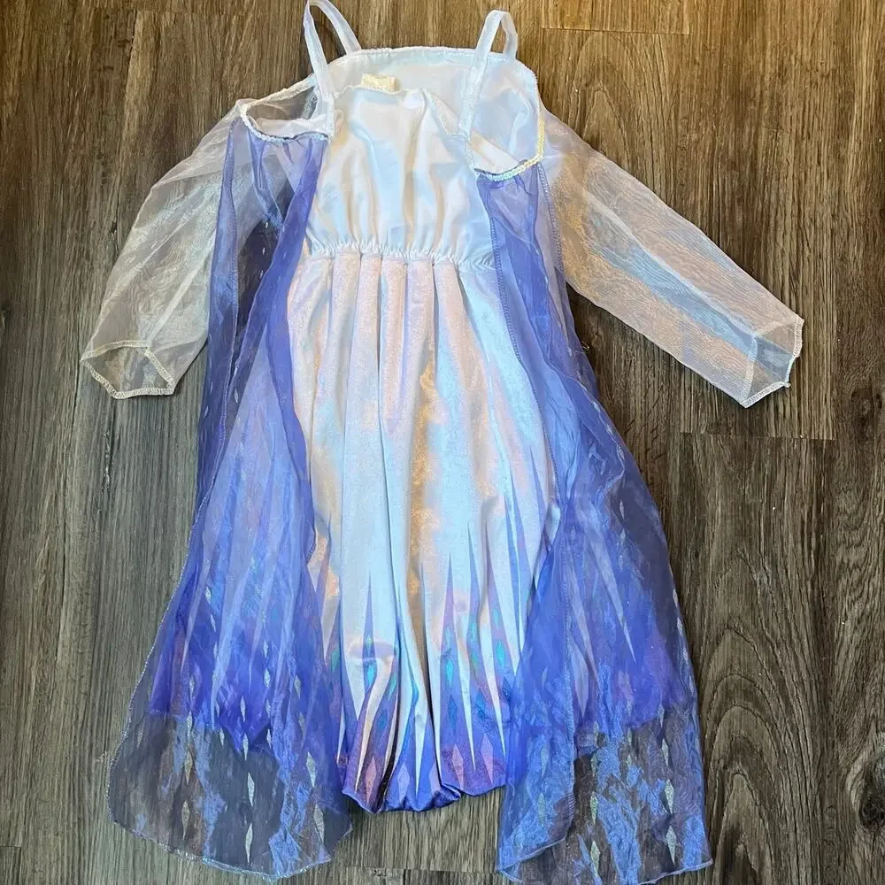 JAKKS Pacific Disney Frozen Elsa Girl’s 4-6X costume with plush
